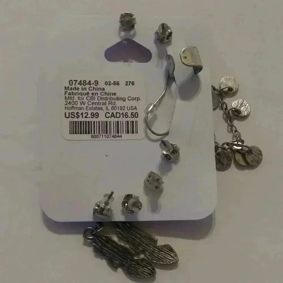 COPY - Claire's Mismatch Earing Set - Picture 3 of 3